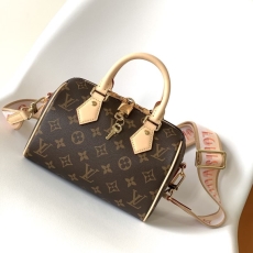 LV Speedy Bags